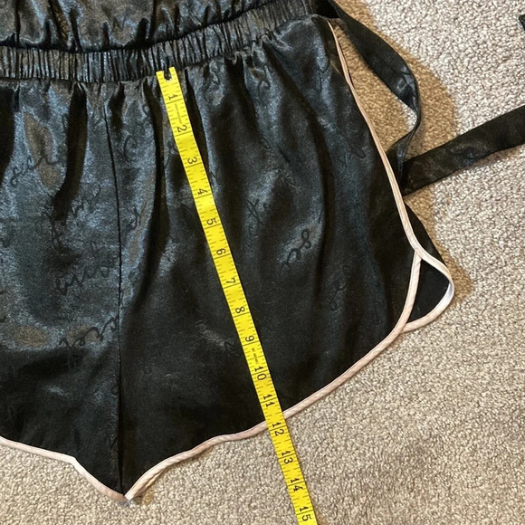 NWOT Victoria’s Secret Black Signature Sleep Romper S - Picture 16 of 16